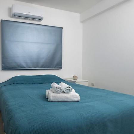 Lovely 2 Bed Apartment In Larnaca City Centre ภายนอก รูปภาพ