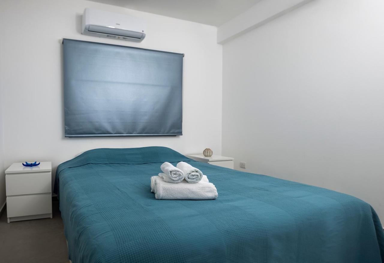 Lovely 2 Bed Apartment In Larnaca City Centre ภายนอก รูปภาพ